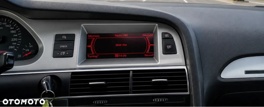 Audi A6 Avant 3.0 TDI Quattro - 15