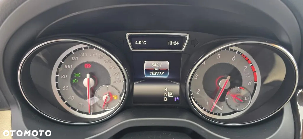 Mercedes-Benz CLA 250 4Matic 7G-DCT UrbanStyle Edition - 9