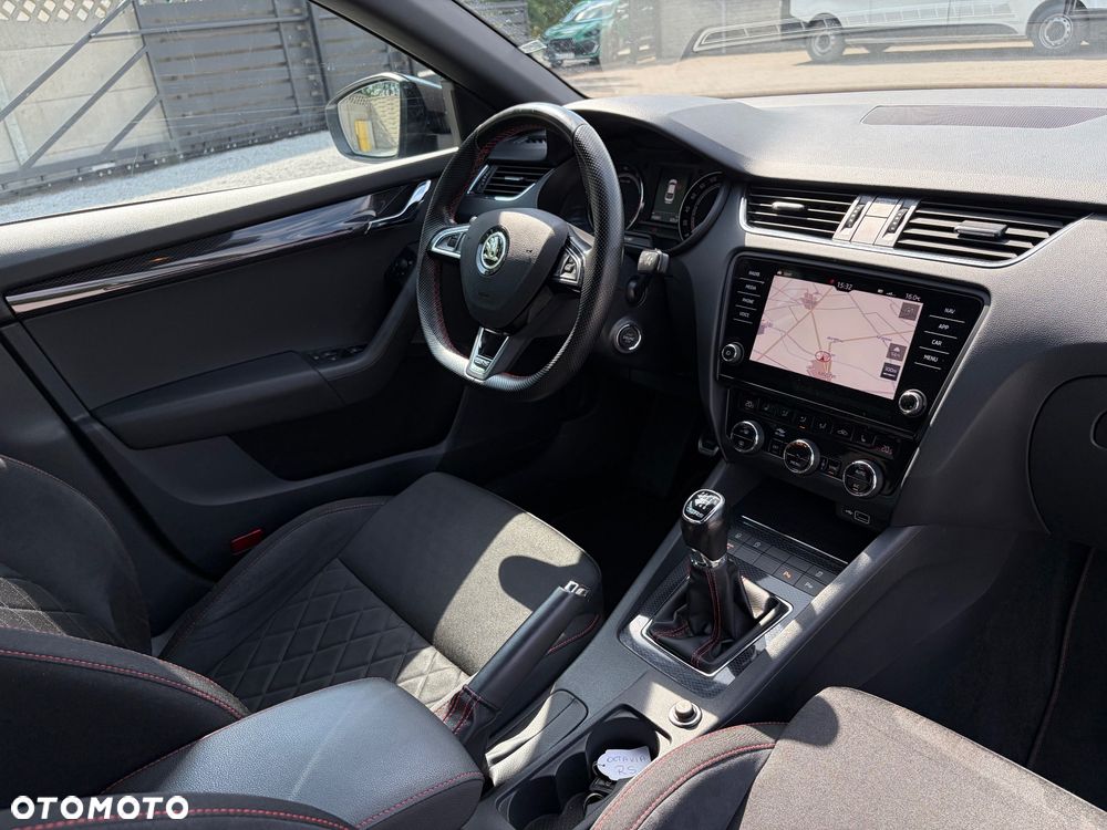 Skoda Octavia 2.0 TSI RS 230 - 22