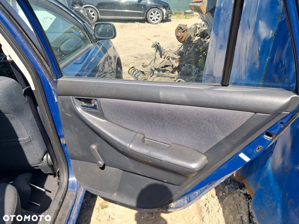 TOYOTA COROLLA E12 KOMBI 8Q4 DRZWI PRAWY TYL - 6