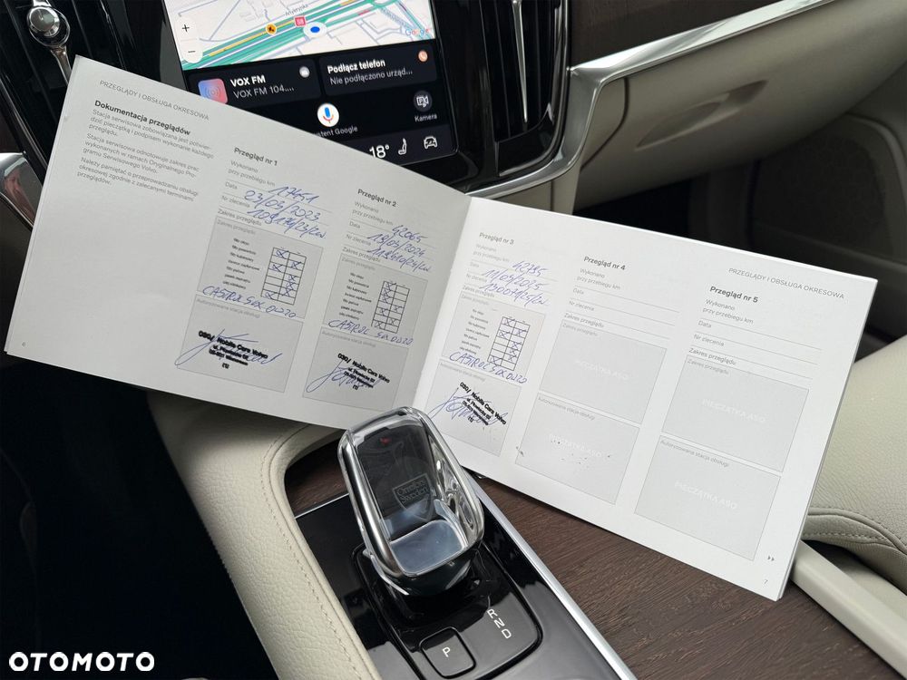 Volvo S90 - 32