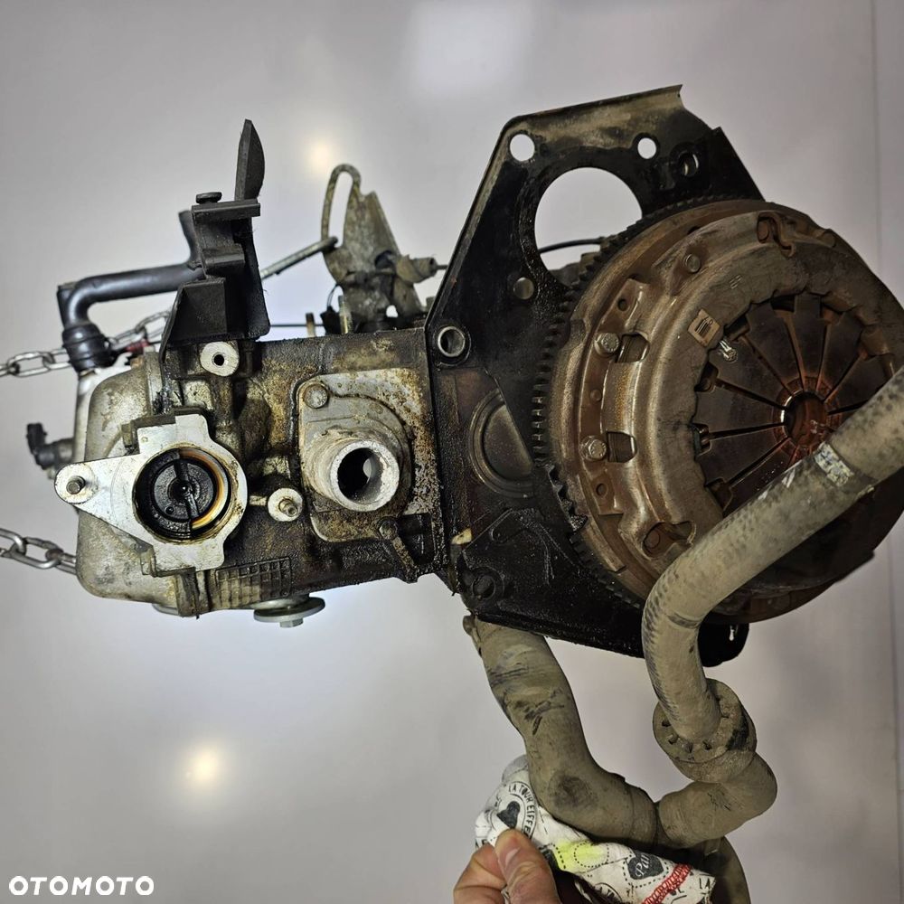 SILNIK SŁUPEK FIAT PANDA II 187A1000 1.1 - 3