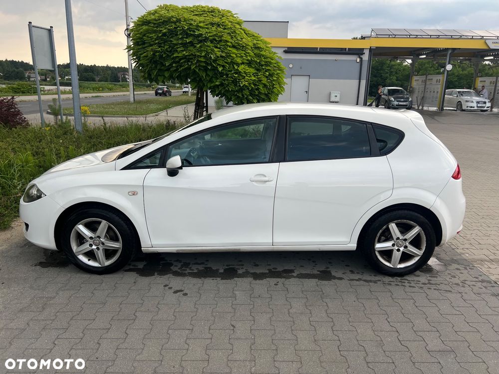 Seat Leon 1.9 TDI DPF Ecomotive Style - 2