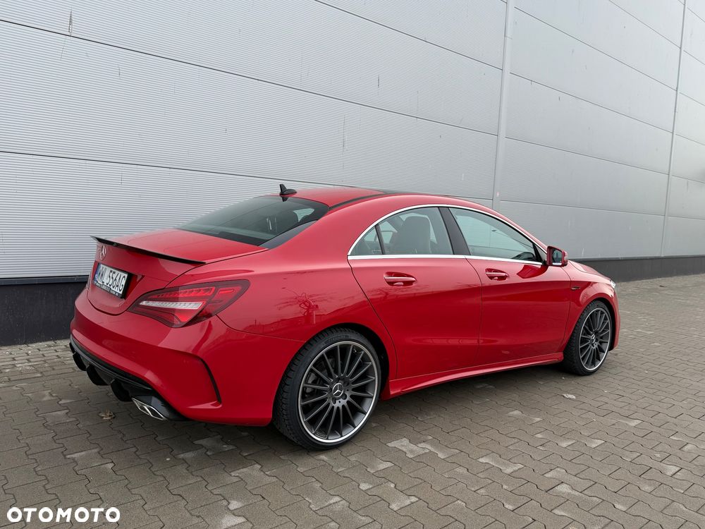 Mercedes-Benz CLA 250 4Matic 7G-DCT AMG Line - 7