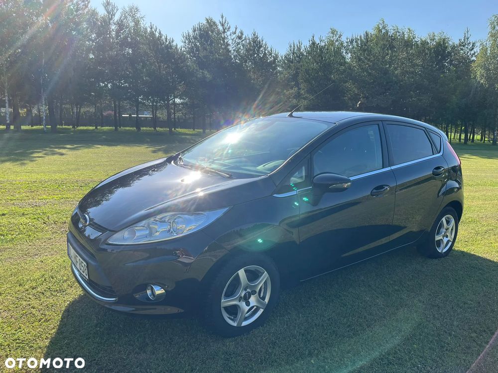 Ford Fiesta 1.25 Titanium EU5 - 16