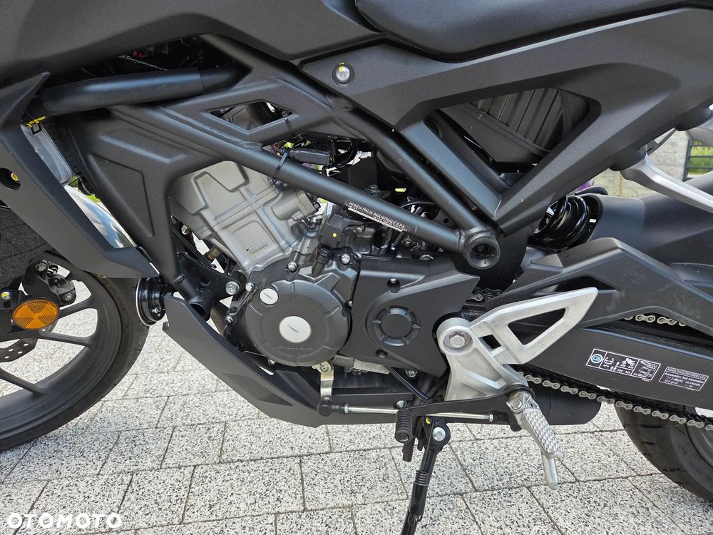 Honda CBR - 15