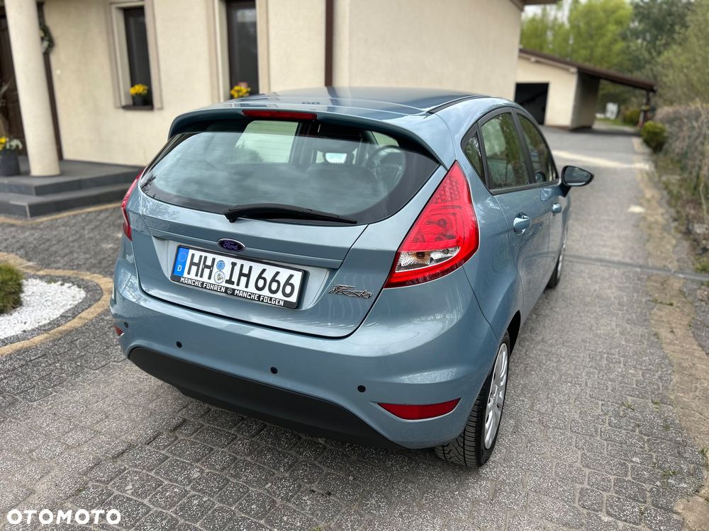 Ford Fiesta 1.25 Trend - 11