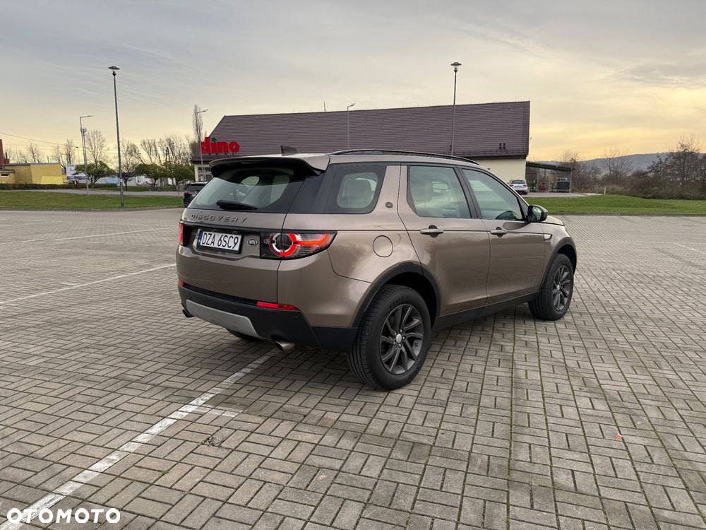 Land Rover Discovery Sport TD4 HSE - 3