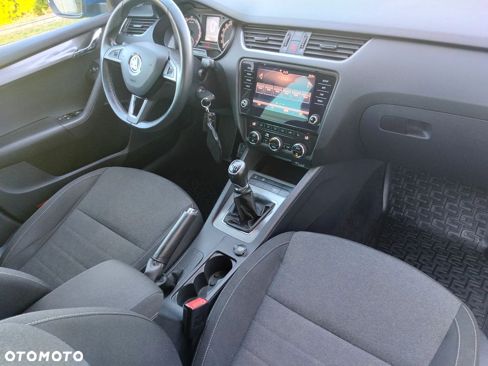 Skoda Octavia - 24