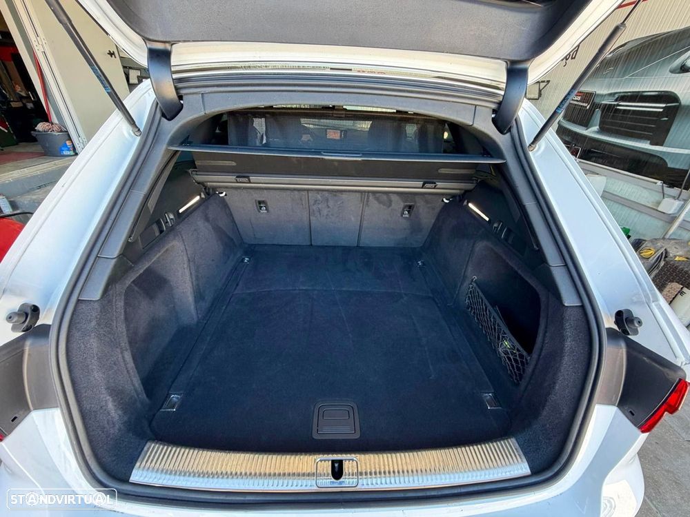 Audi A4 Avant 2.0 TDI S-line S tronic - 26
