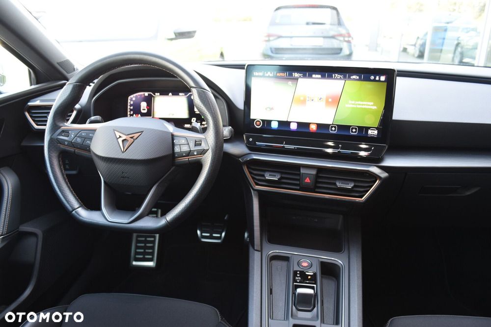 Cupra Leon 2.0 TSI DSG - 11