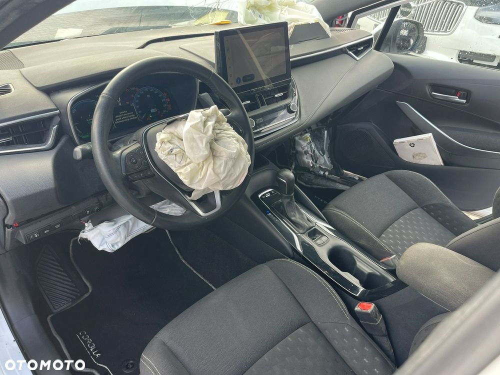 Toyota Corolla 1.8 Hybrid Active - 8
