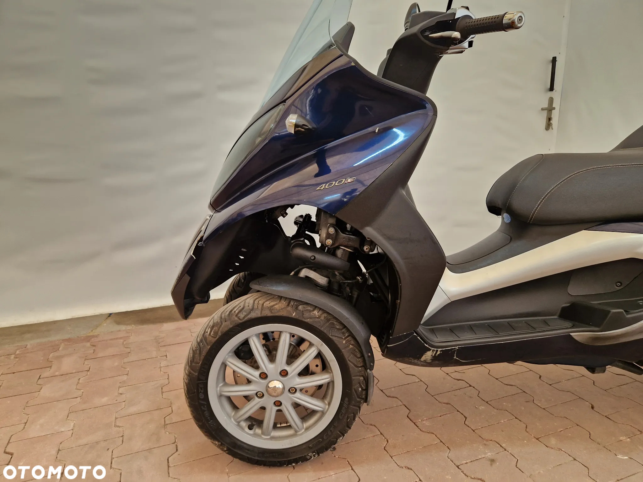 Piaggio MP-3 - 34