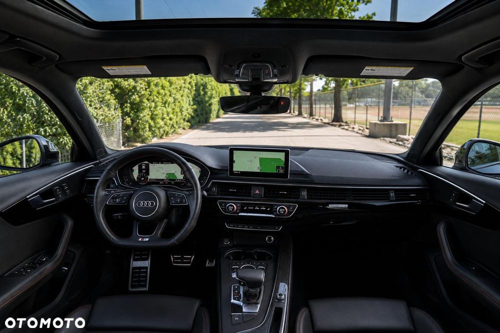 Audi A4 Limousine - 7