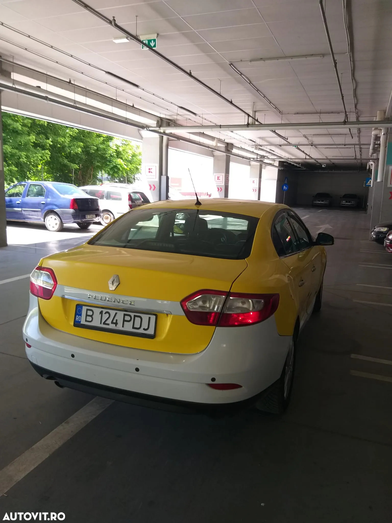 Renault Fluence 1.6 16V Authentique - 3