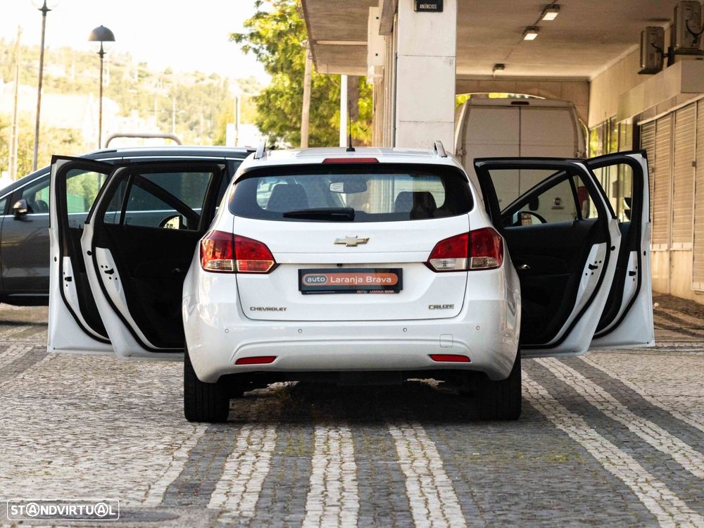 Chevrolet Cruze SW 1.7 VCDi LT - 11