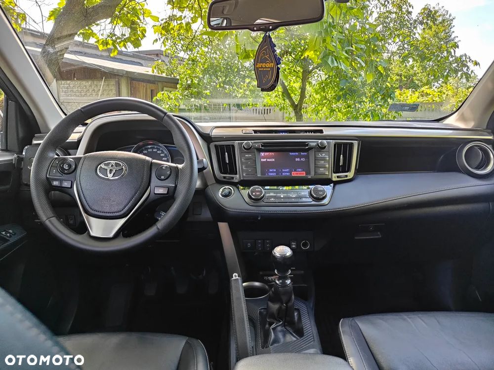 Toyota RAV4 2.0 D-4D 4x2 Start-Stop - 6