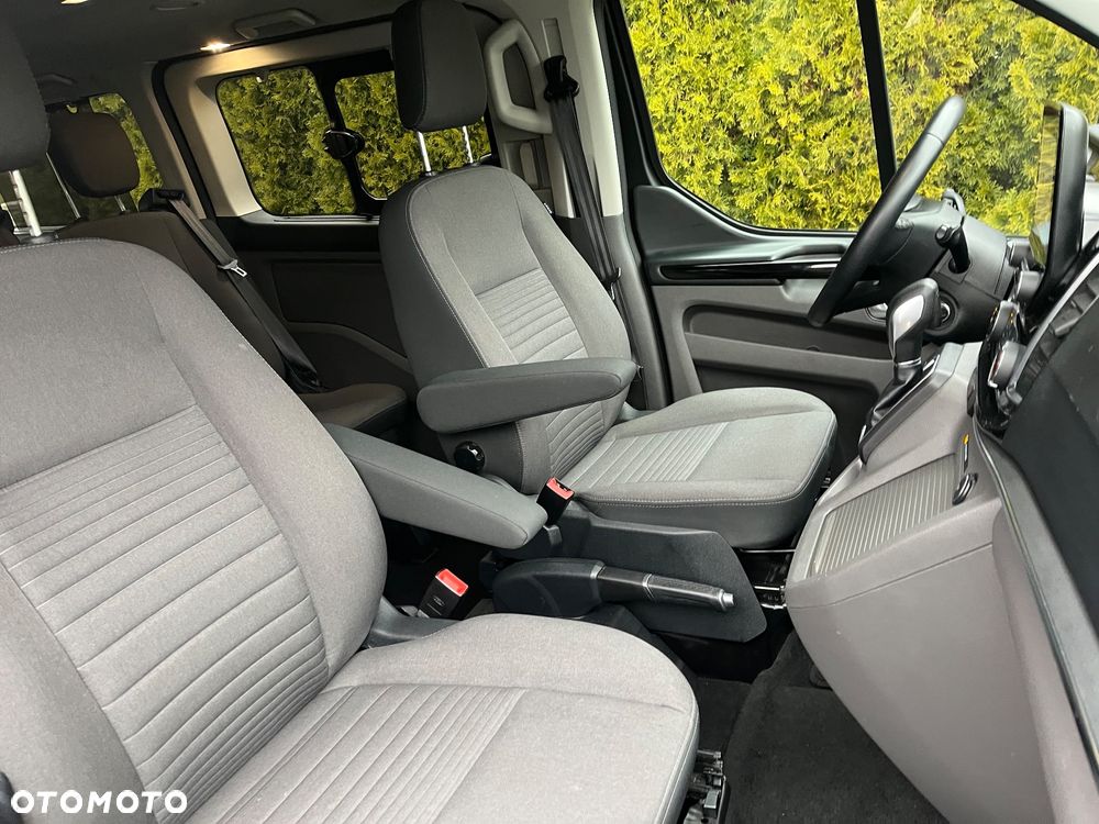 Ford Tourneo Custom 2.0 EcoBlue L2 Titanium X SelectShift - 25