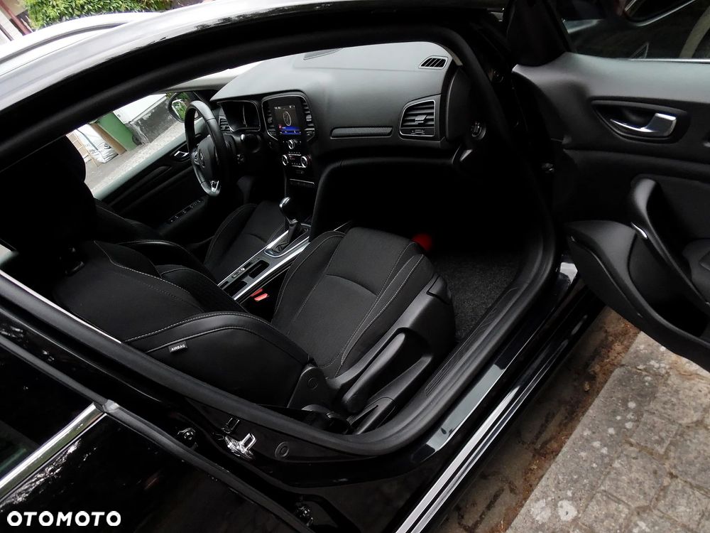 Renault Megane - 24