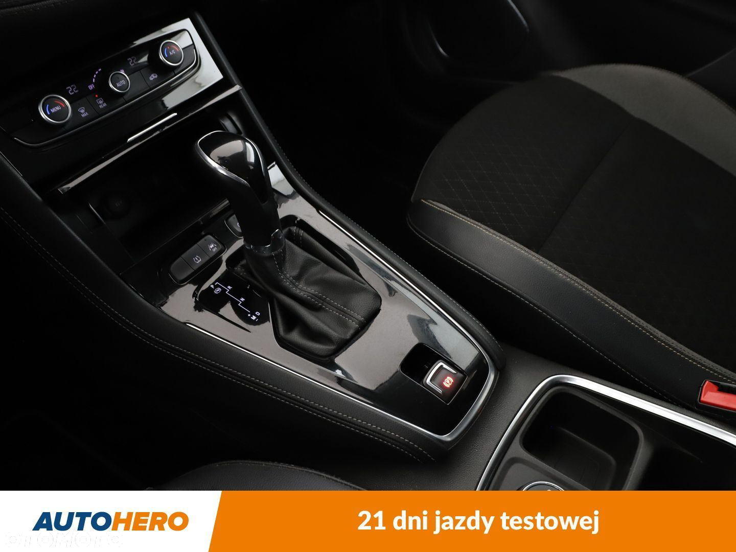 Opel Grandland X 1.6 CDTI Innovation S&S - 27