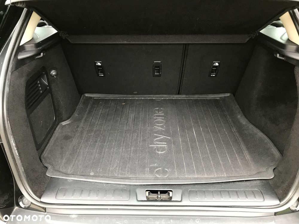 Land Rover Range Rover Evoque 2.0TD4 SE - 11