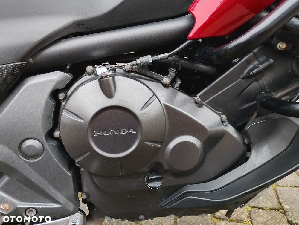 Honda NC - 12