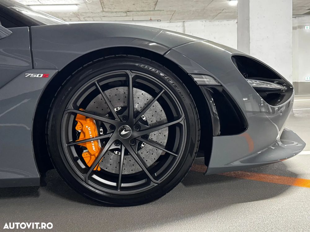 McLaren 750S Spider - 19