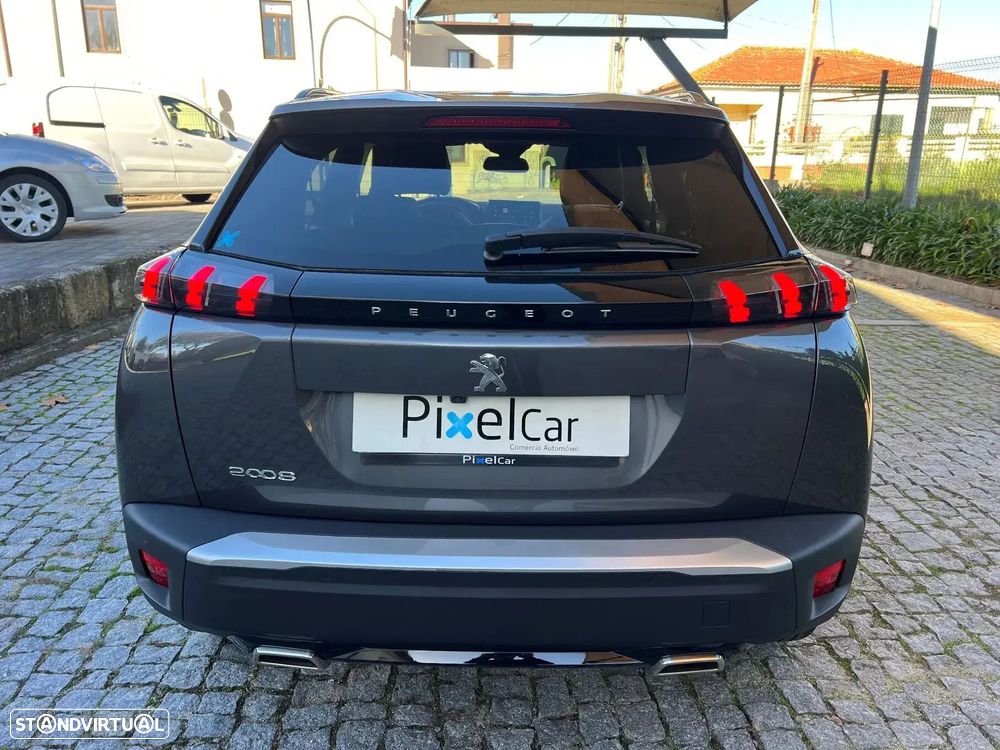 Peugeot 2008 PureTech 130 EAT8 Allure - 8
