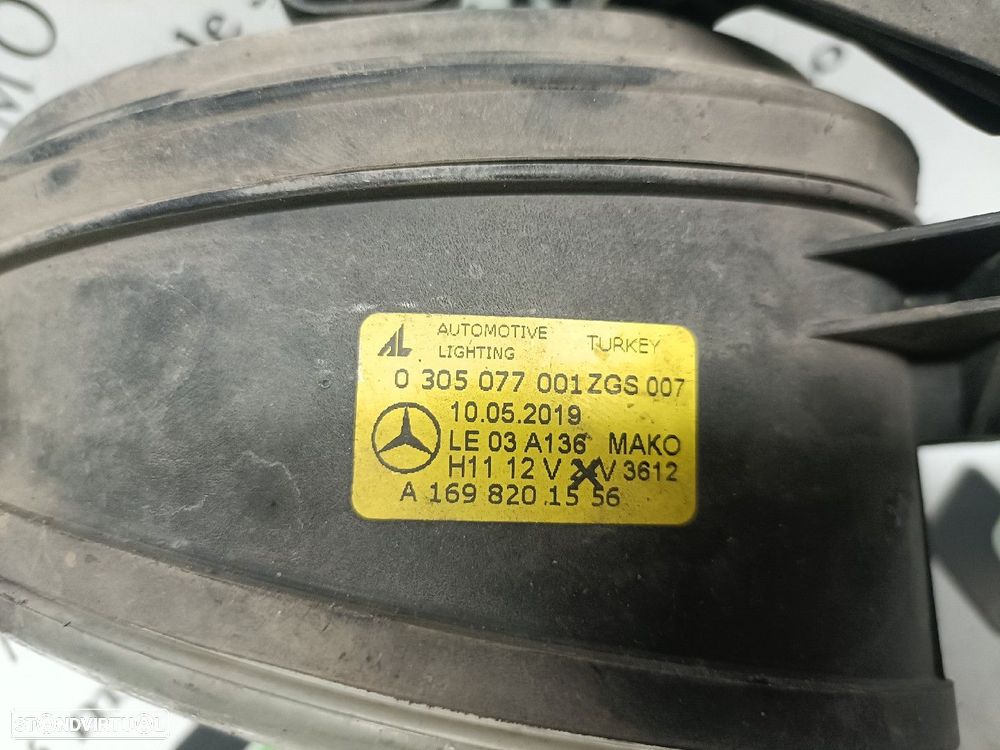 Farol Nevoeiro Mercedes-Benz Cls (C219) - 4