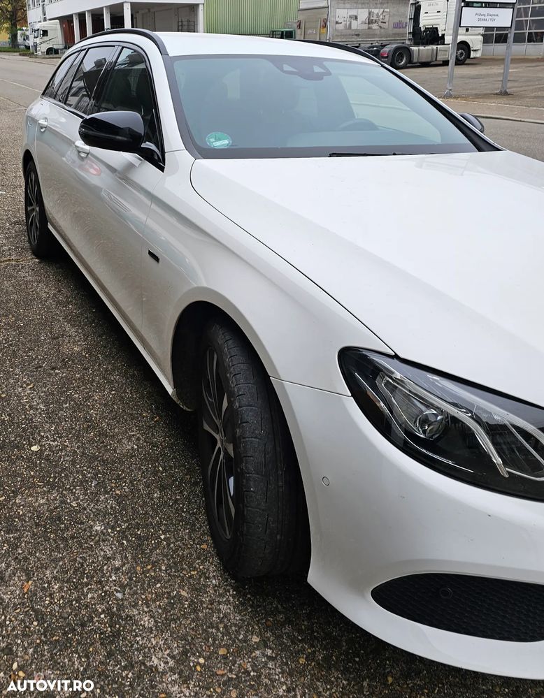 Mercedes-Benz E - 1