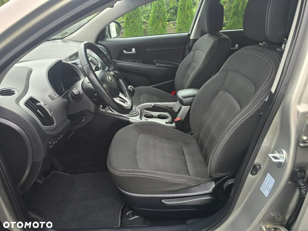 Kia Sportage - 12