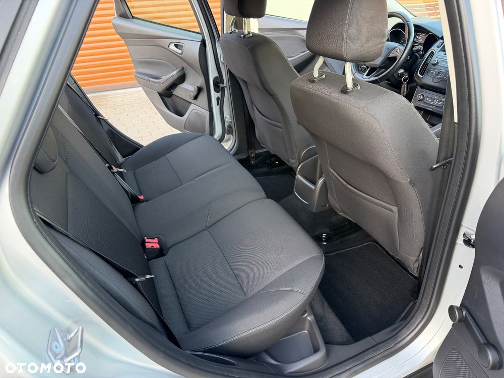 Ford Focus - 7