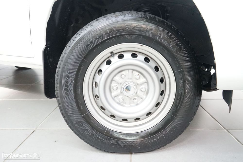 Mitsubishi L200 2.4 DI-D CD S.Cab 3L Instyle 4WD - 10