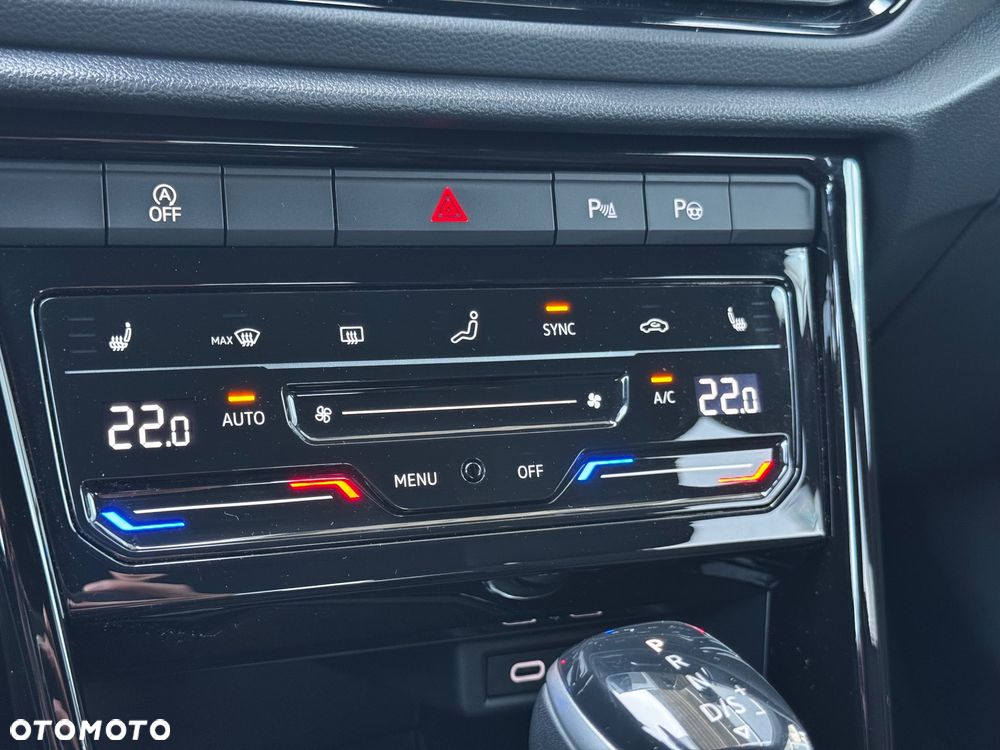 Volkswagen T-Roc 1.5 TSI R-Line DSG - 24