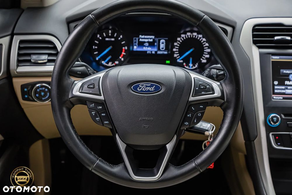 Ford Mondeo 2.0 EcoBlue Titanium - 19