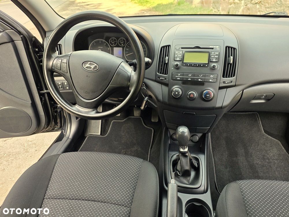 Hyundai i30 1.6 CRDi Base + EU5 - 5
