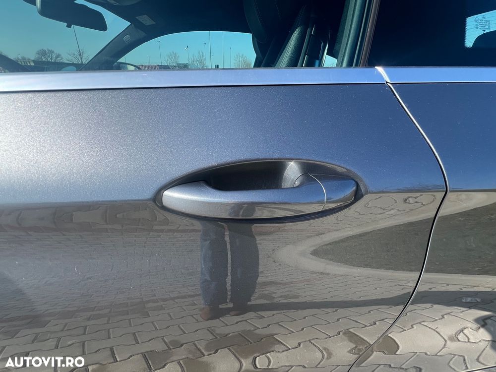 Mercedes-Benz C 200 - 11