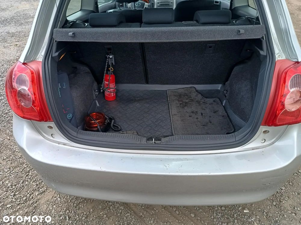 Toyota Auris 2.0 D-4D Luna - 8