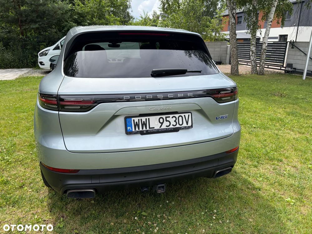 Porsche Cayenne Platinum Edition - 7