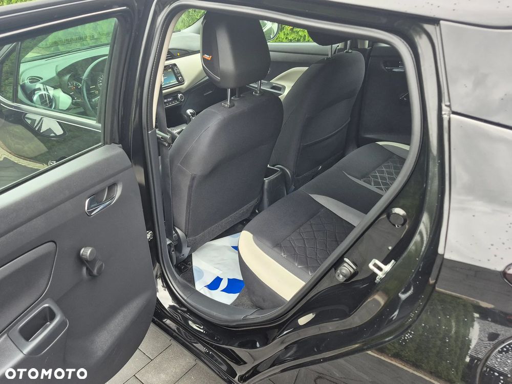 Nissan Micra - 25