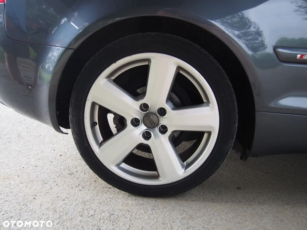 Audi A4 Cabrio 1.8T - 26
