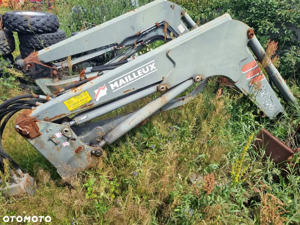 John Deere 6210 + Ładowacz czołowy - 9