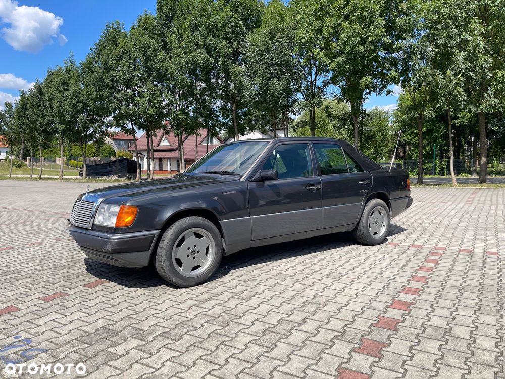 Mercedes-Benz W124 (1984-1993) - 6