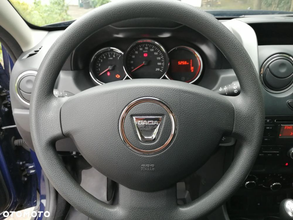 Dacia Duster 1.6 SCe S&S - 13