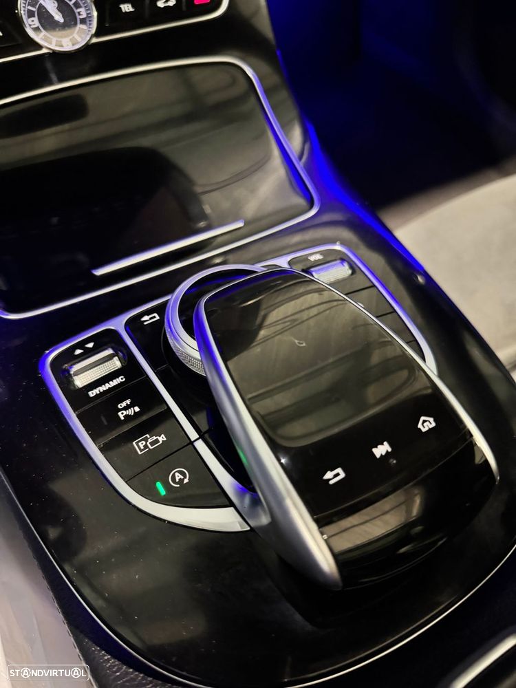 Mercedes-Benz E 220 d 9G-TRONIC AMG Line - 31