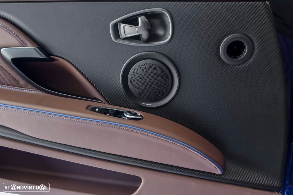 Aston Martin DBS Coupe 770 Ultimate - 17