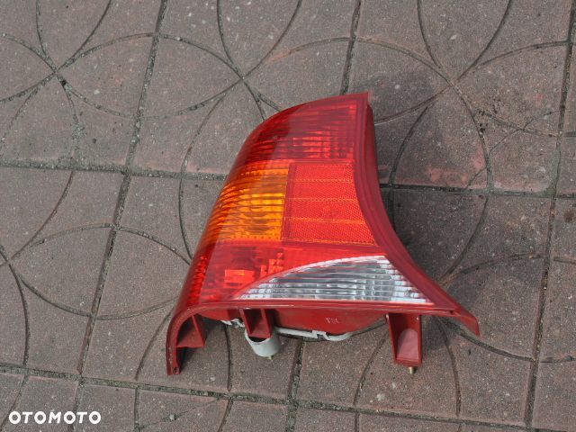ford focus MK1 sedan lampa lewa WYSYŁKA - 1
