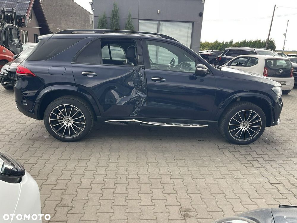 Mercedes-Benz GLE 400 d 4Matic 9G-TRONIC AMG Line - 2