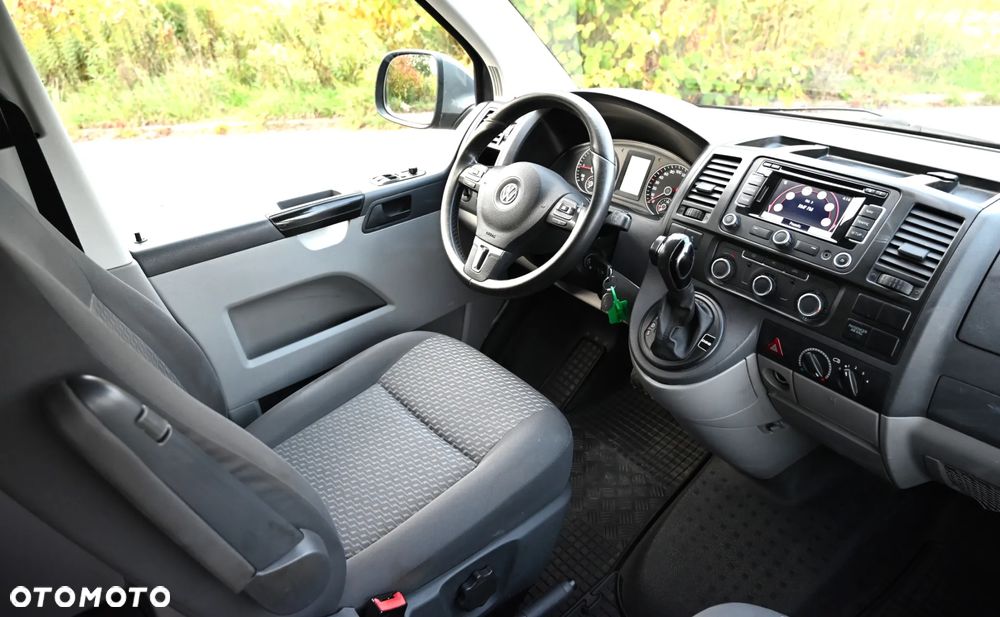 Volkswagen Transporter - 23