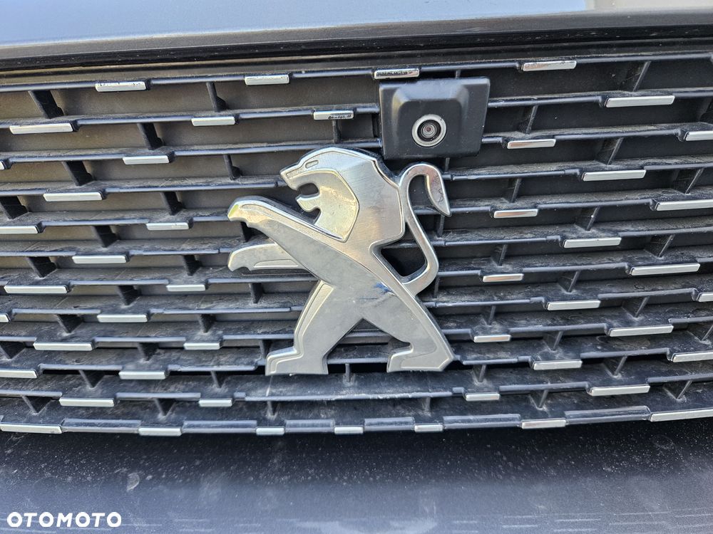 Peugeot 5008 2.0 BlueHDi GT Pack S&S EAT8 - 26